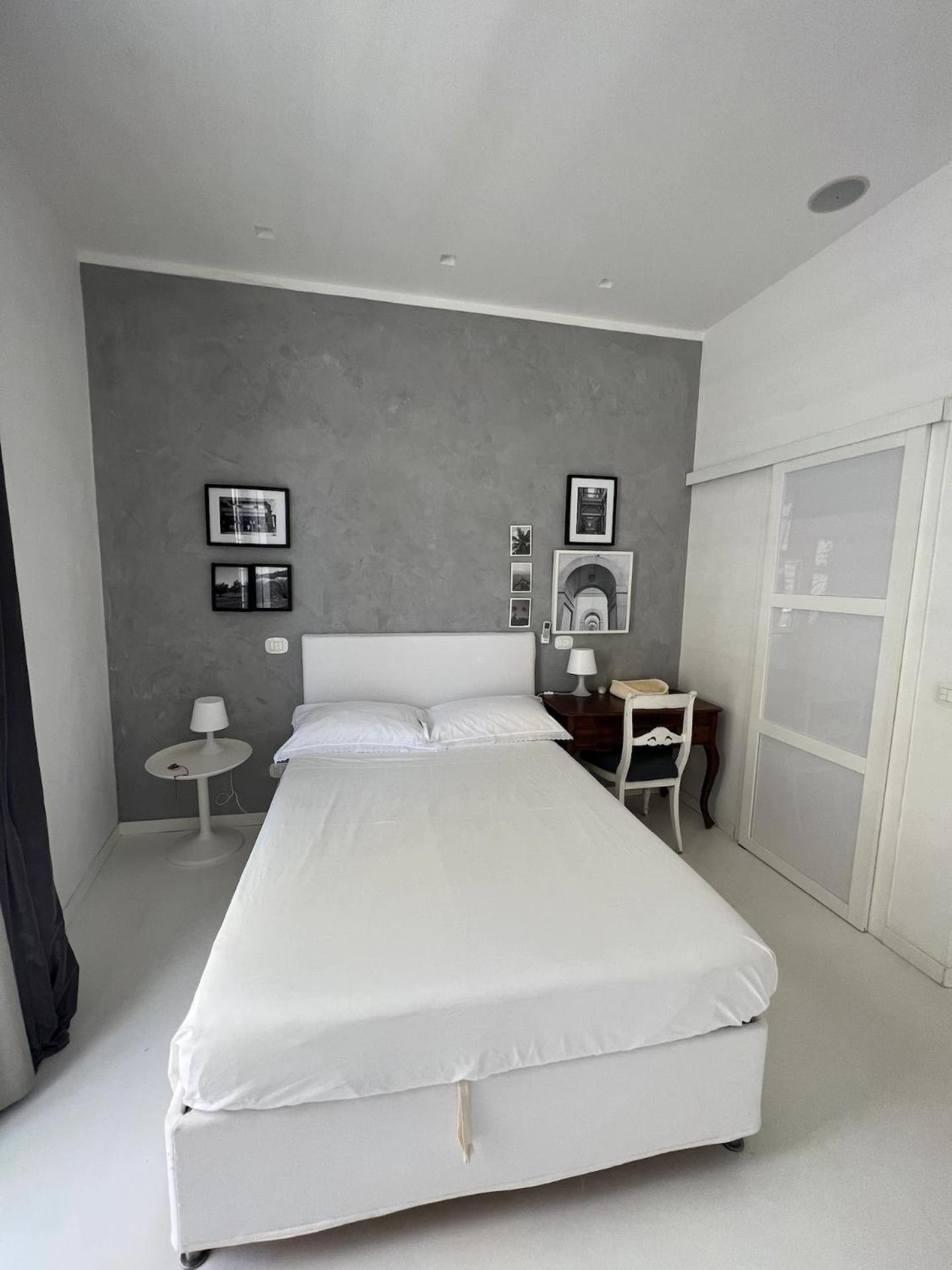 Rome, Beautiful Apartment In A Vintage Building ลิโด ดิ ออสเตีย ภายนอก รูปภาพ